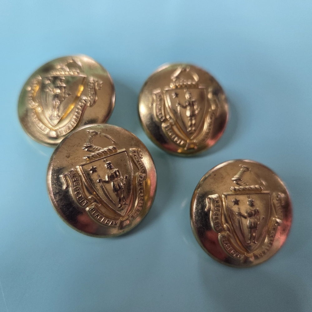 Vintage Massachusetts State Seal Police Uniform Buttons Waterbury Set of 4